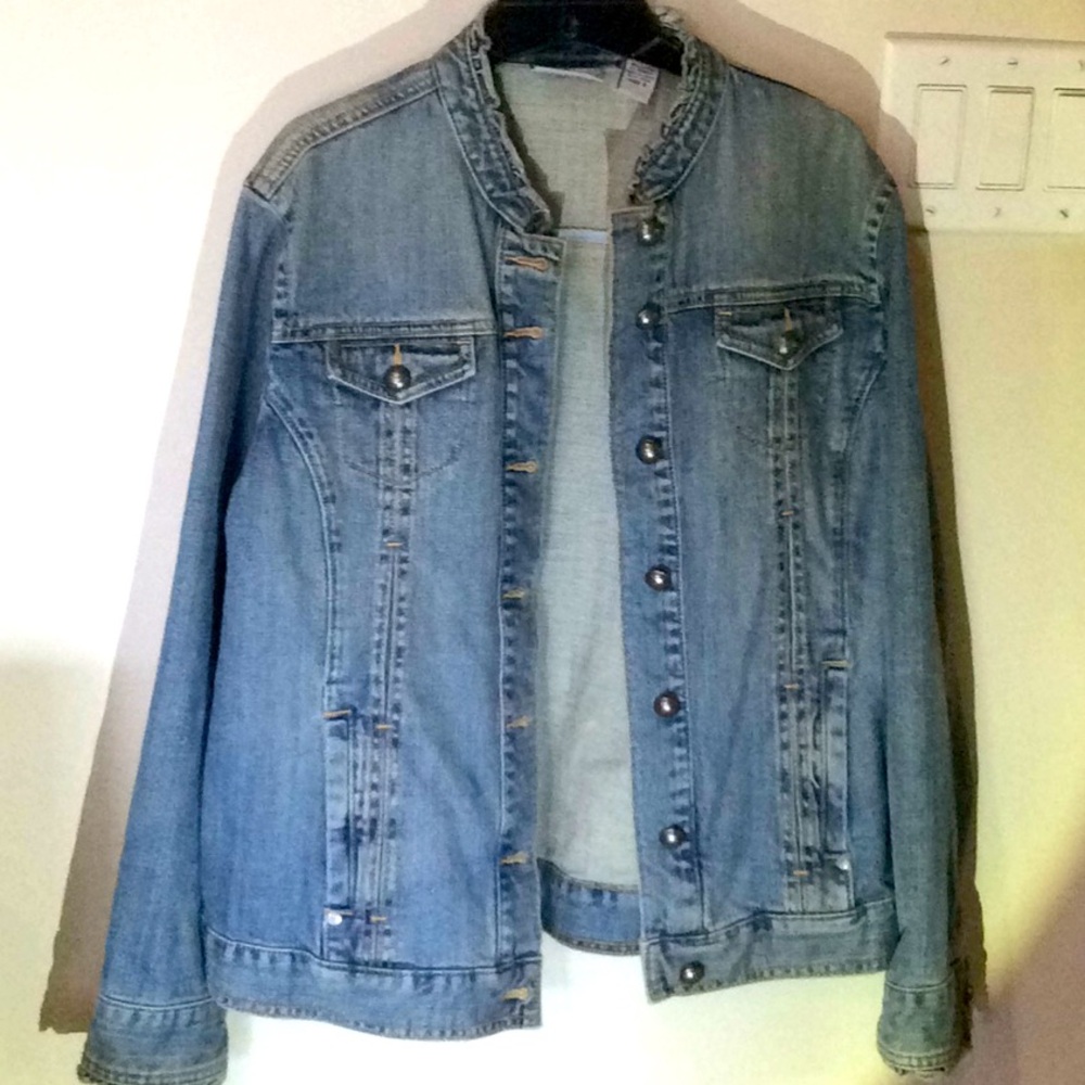 CHICO’S JEAN JACKET (Platinum)
